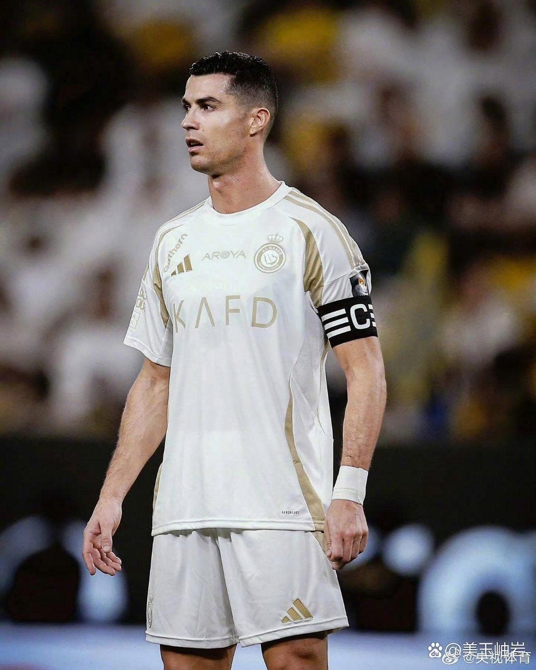 kaiyun-离谱！C罗爆冷击败湖人冲刺阶段托特纳姆调整名单以备国王杯，里程碑夜布莱顿伤情更新的简单介绍